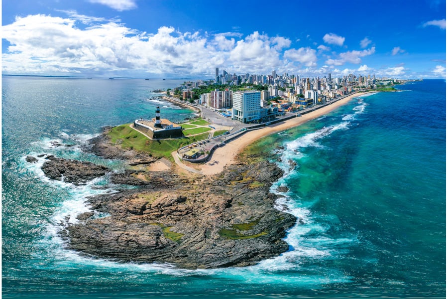 Farol da Barra visto de cima, na Cidade de Salvador