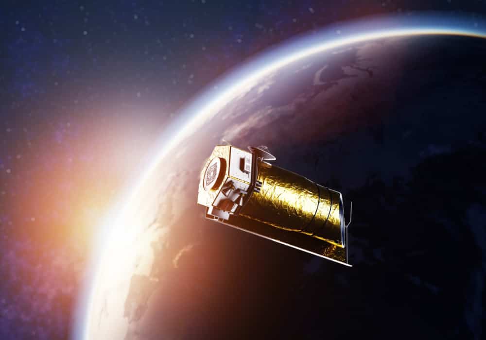 telescópico hubble sobrevoando o planeta terra